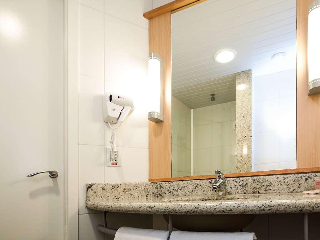 Hotel Ibis Cascavel Habitación foto